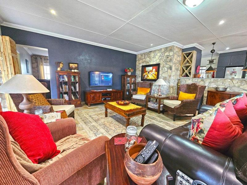 3 Bedroom Property for Sale in Stilbaai Wes Western Cape